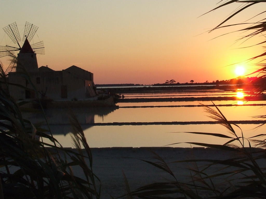 I Tramonti Sul Mare Panzió Marsala Kültér fotó